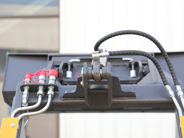 HY480XC3 sárga mini rakodó