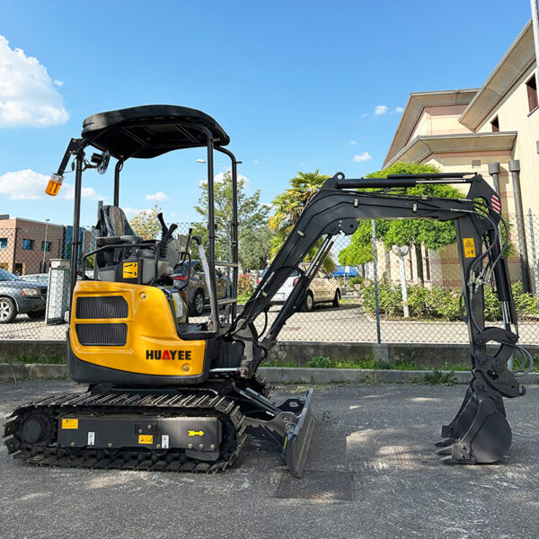 2.HY20F1-Mini-Excavator HY20F1 sárga-fekete minikotró
